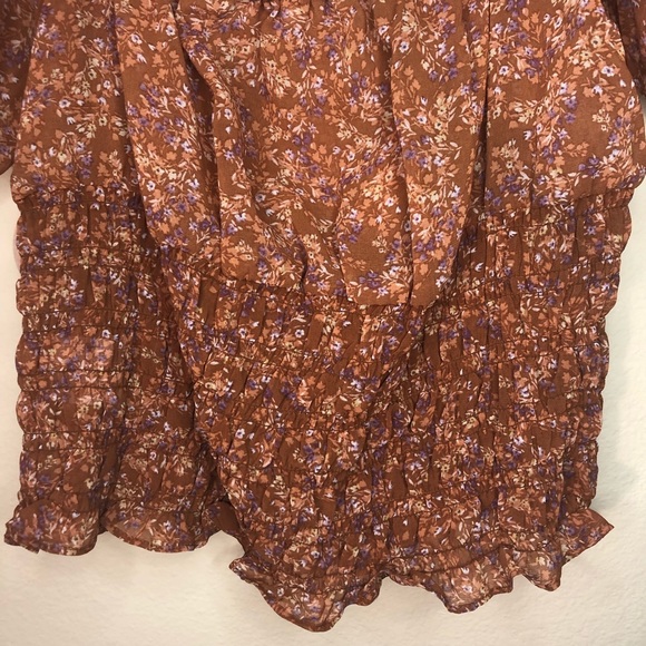 Rabbit Rose | Top - Picture 2 of 5